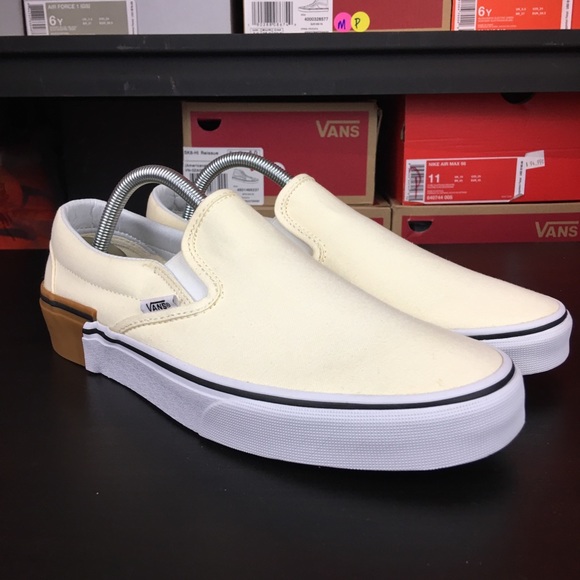 vans slip ons white mens